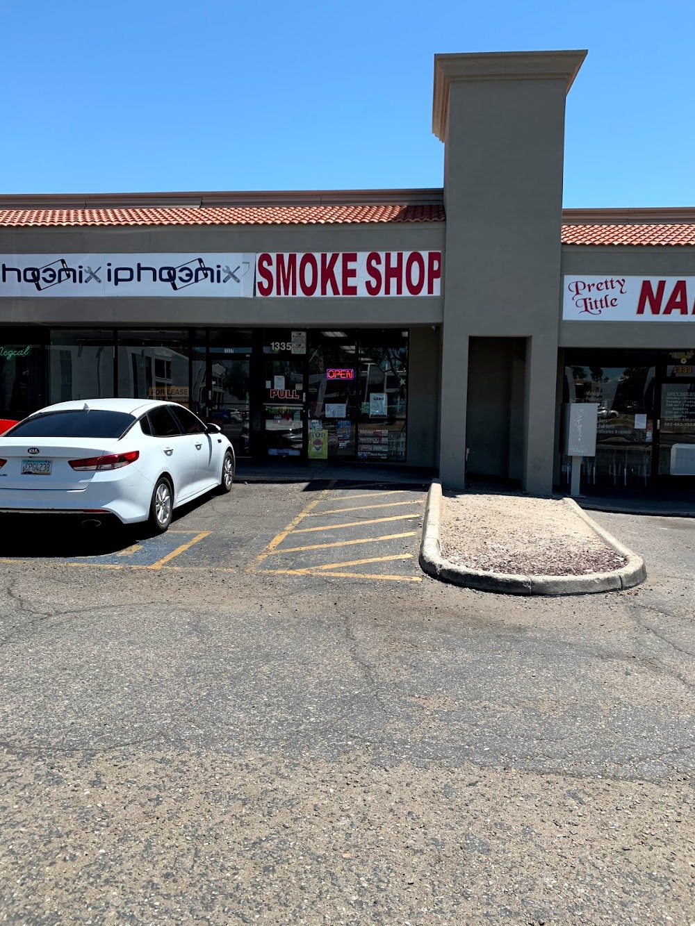 JJ Smoke And Vapor Shop LLC